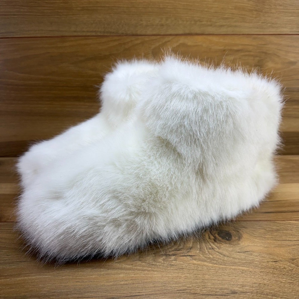 UGG Amary Faux Fur Fuzzy Slippers Bootie Womens 10 White Sherpa Cozy Loungewear
